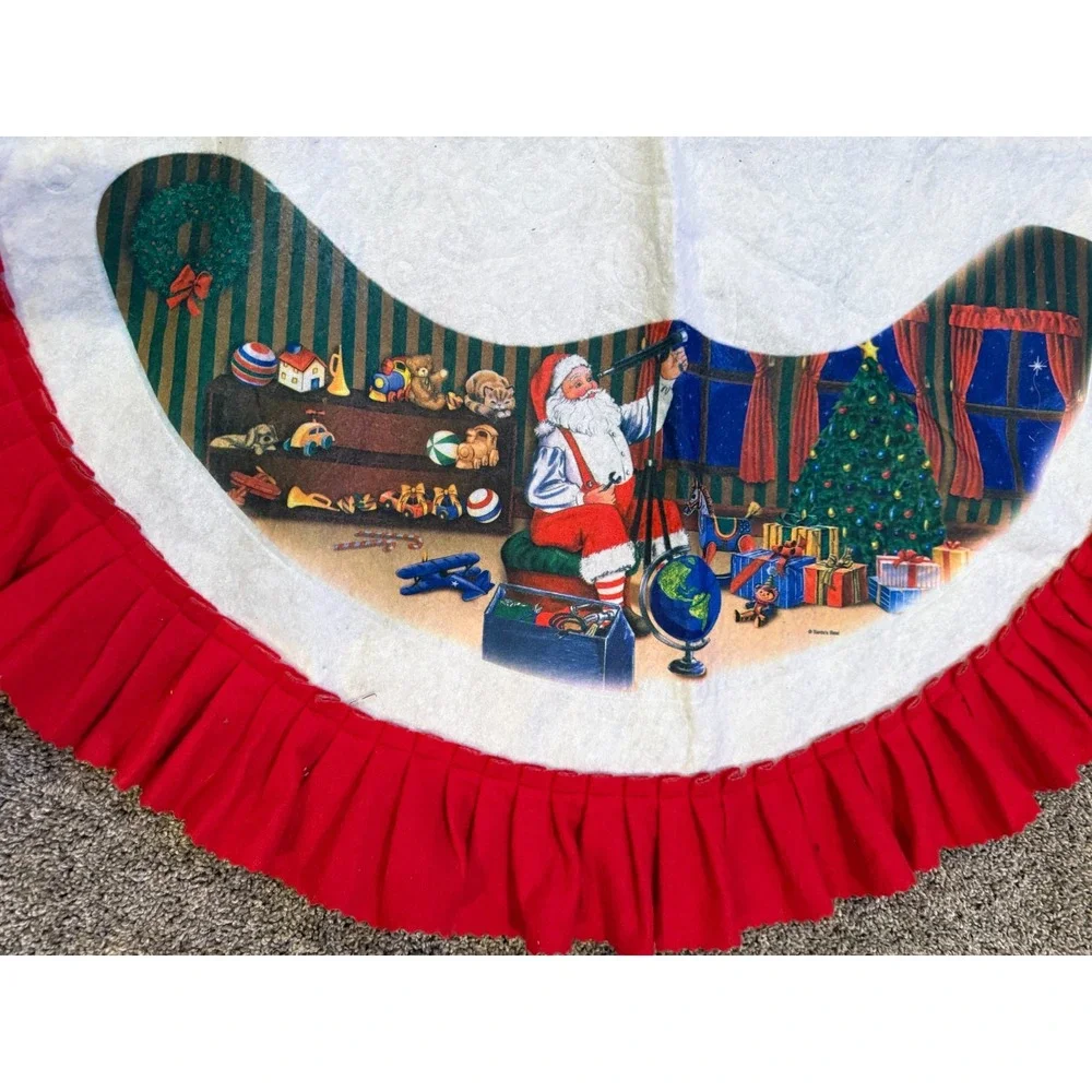 Vintage Christmas Tree Skirt Santa Toys 44